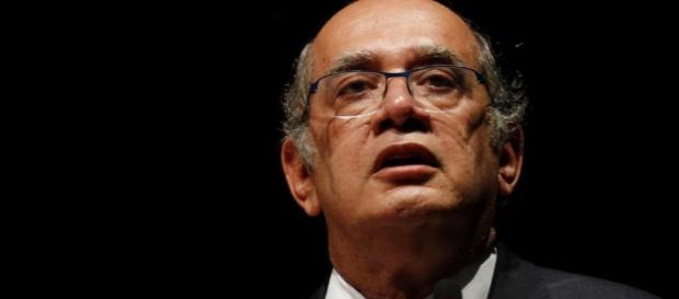 Ministro do STF, Gilmar Mendes, foi contundente em afirmar o que ameaça a eleição de 2018 Ministro do STF, Gilmar Mendes, foi contundente em afirmar o que ameaça a eleição de 2018