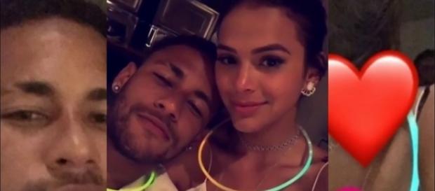 O casal não quer ficar longe um do outro O casal não quer ficar longe um do outro
