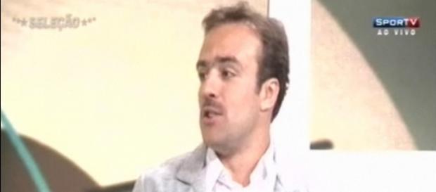 Roger Flores criticou o técnico do Flamengo Roger Flores criticou o técnico do Flamengo