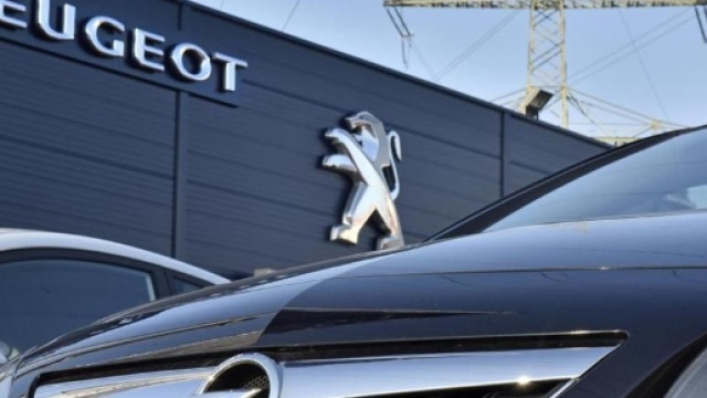 La francese Psa potrebbe acquistare il marchio Opel - La Stampa - lastampa.it