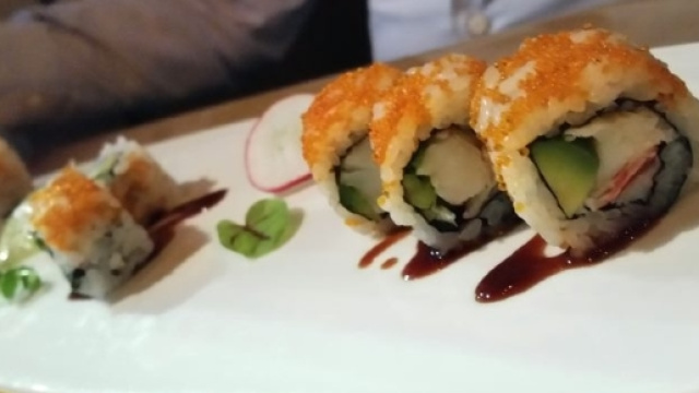 Le Iene, servizio sul sushi servito nei ristoranti milanesi.