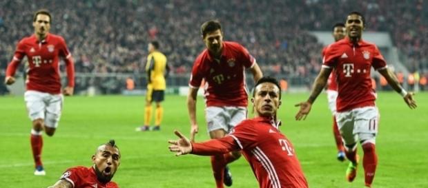 Bayern Munich 5-1 Arsenal: Bayern run riot against Gunners | Daily ... - dailymail.co.uk Bayern Munich 5-1 Arsenal: Bayern run riot against Gunners | Daily ... - dailymail.co.uk