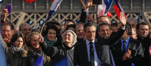 Fillon semble revenu dans la course et en tête des parrainages rhodaniens!! - Le Parisien - leparisien.fr Fillon semble revenu dans la course et en tête des parrainages rhodaniens!! - Le Parisien - leparisien.fr
