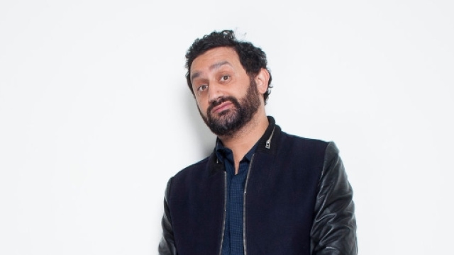 Cyril Hanouna Lundi aux commandes du Mad Mag sur Nrj12 !