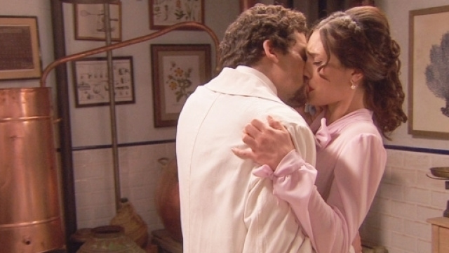 Il Segreto, puntate 12-18 marzo: il tradimento di Camila, l'arrivo di Mencia