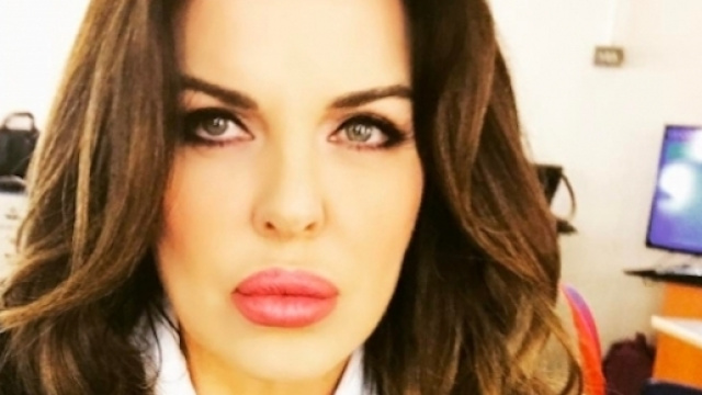 Nella foto Alba Parietti - dal profilo Instagram ufficiale.