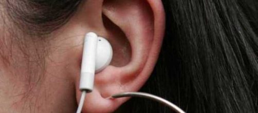 Commissone Ue: «Rischia sordità chi ascolta musica con cuffie al ... - ilmessaggero.it