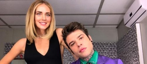 Fedez e Chiara Ferragni, il selfie nel backstage di X Factor