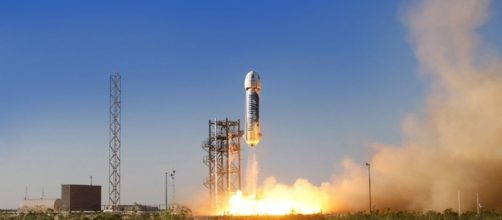 Jeff Bezos' Blue Origin Launches Private Spaceship Test Flight ... - space.com