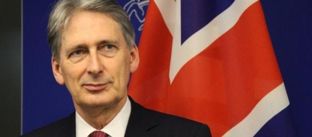 An earmarked tax for the NHS and social care? Philip Hammond ... - leftfootforward.org An earmarked tax for the NHS and social care? Philip Hammond ... - leftfootforward.org