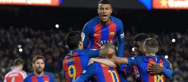 Barcelona ganha de 6 a 1 do PSG e se classifica na Champions Barcelona ganha de 6 a 1 do PSG e se classifica na Champions