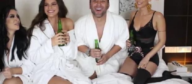 Bruna dá declarações picantes à Matheus Mazzafera. Ela disse até que já beijou menina. Bruna dá declarações picantes à Matheus Mazzafera. Ela disse até que já beijou menina.