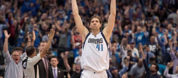 Dirk Nowitzki entra en el club de los 30.000 puntos. Dirk Nowitzki entra en el club de los 30.000 puntos.