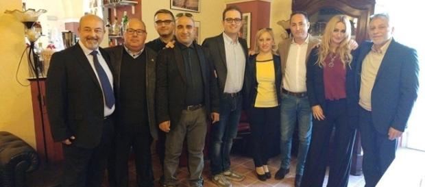 I componenti del movimento Rinascita Sociale. I componenti del movimento Rinascita Sociale.