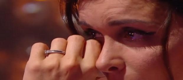 Jenifer annule sa tournée suite à son accident de la route mortel Jenifer annule sa tournée suite à son accident de la route mortel