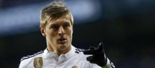 Real Madrid : Kroos dévoile le nom de son successeur ! Real Madrid : Kroos dévoile le nom de son successeur !