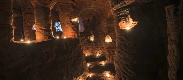 Toca de coelho leva a cavernas ligadas aos Cavaleiros Templários Toca de coelho leva a cavernas ligadas aos Cavaleiros Templários