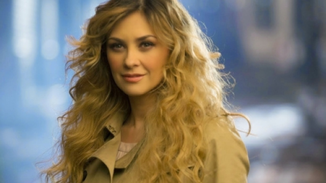 Que faisait Aracely Arambula (La Patrona) avant de devenir actrice ?
