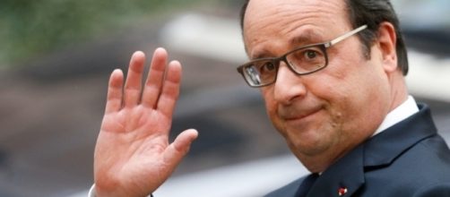 Francois Hollande potrebbe ricandidarsi per il secondo mandato all'Eliseo