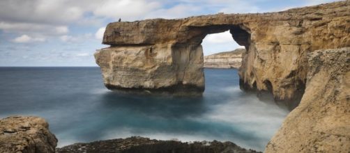 Malta's Azure Window, seen in 'Game of Thrones', has collapsed. - com.au