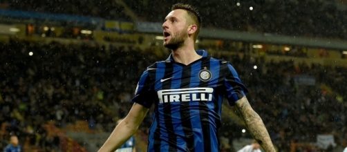 Mercato Inter, Brozovic in uscita. Suning non vuole cederlo alla ... - europacalcio.it