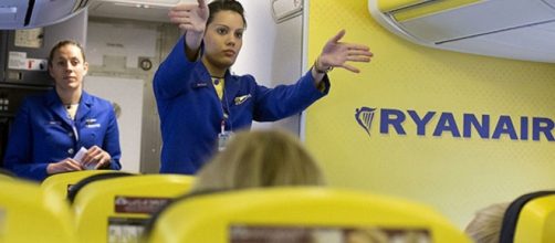 Ryanair assume 2000 assistenti di volo. Selezioni in Calabria ... - citynow.it