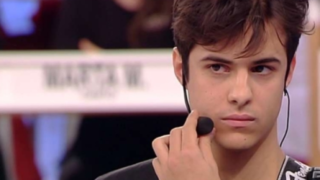 Mike Bird sar&agrave; al serale di Amici 2017? Intanto un allievo lascia la scuola, ecco chi &egrave;