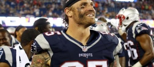 Patriots' Chris Long says he supports his peers' 'right to protest ... - usatoday.com