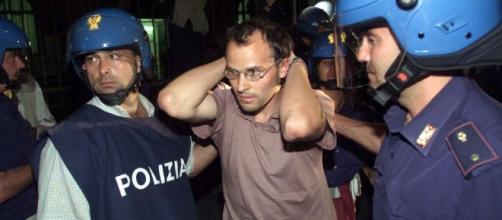 Torture alla Diaz durante il G8, la Corte Ue dei diritti umani ... - mediaset.it