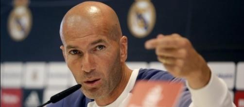 Zidane en rueda de prensa, via el periodico.com