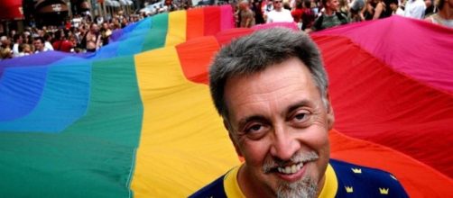 Muore il papà della bandiera arcobaleno. Addio a Gilbert Baker.