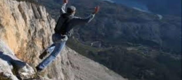 Base jumping, Nicola Galli morto in Trentino Base jumping, Nicola Galli morto in Trentino