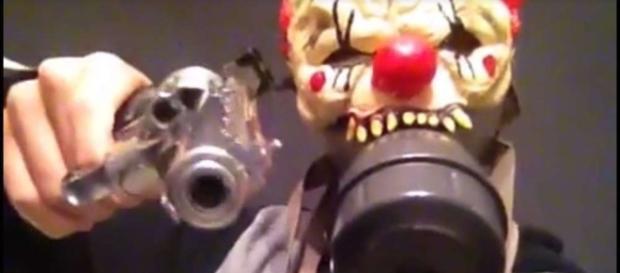 Fusillade à Grasse: le tireur "s'est procuré les armes chez ses ... - charentelibre.fr Fusillade à Grasse: le tireur "s'est procuré les armes chez ses ... - charentelibre.fr