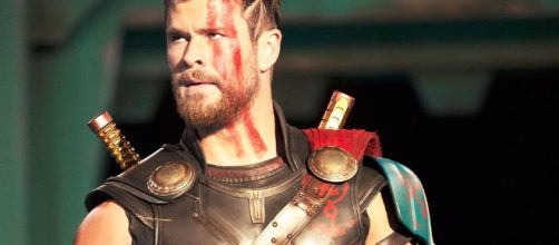 Chris Hemsworth Shares Intense, Shirtless THOR: RAGNAROK Workout ... - nerdist.com