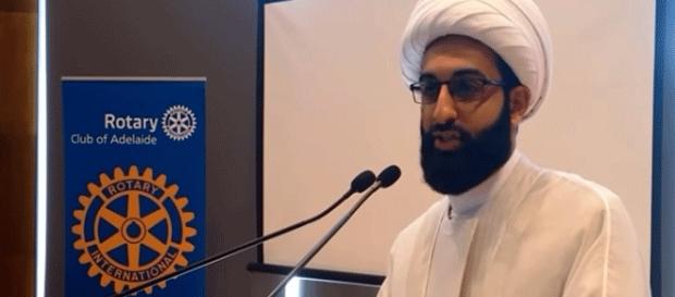 Le cheikh chiite australien Mohammed Tawhidi appelle les autorités australiennes à expulser les fondamentalistes islamistes Le cheikh chiite australien Mohammed Tawhidi appelle les autorités australiennes à expulser les fondamentalistes islamistes