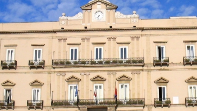 Foto di Tarantoindiretta. Le elezioni si svolgeranno l'11 giugno