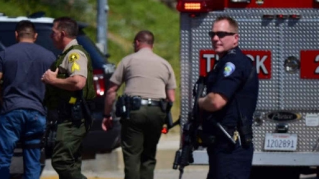 Sparatoria in una scuola californiana: 2 morti e 2 alunni feriti