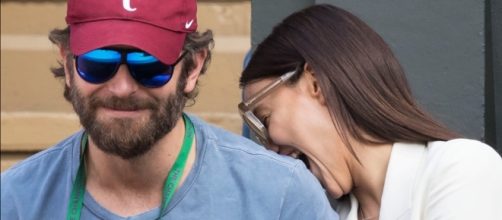 Bradley Cooper e Irina Shayk dan la bienvenida a su primer hijo - cosmoenespanol.com