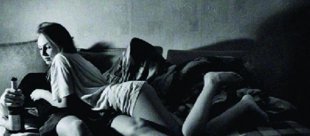 Alguns hábitos que as namoradas têm e que os homens não gostam Alguns hábitos que as namoradas têm e que os homens não gostam