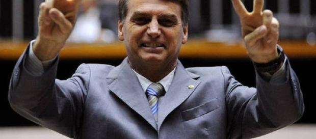 Bolsonaro à frente no Espírito Santo Bolsonaro à frente no Espírito Santo