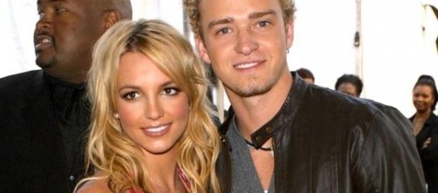#BritneySpears pubblicherà una collab con #JustinTimberlake? #BritneySpears pubblicherà una collab con #JustinTimberlake?
