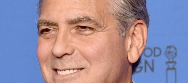 Capelli grigi o bianchi: rischio maggiore di problemi al cuore Capelli grigi o bianchi: rischio maggiore di problemi al cuore