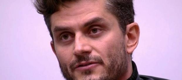 Marcos poderá parar atrás das grades se condenado e a pena varia de 1 a 3 anos Marcos poderá parar atrás das grades se condenado e a pena varia de 1 a 3 anos