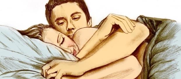 Os homens adoram dormir agarradinhos com suas parceiras e quanto mais fazem isso, mais felizes são em seus relacionamentos Os homens adoram dormir agarradinhos com suas parceiras e quanto mais fazem isso, mais felizes são em seus relacionamentos