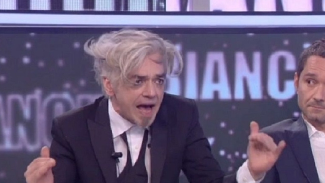 Amici 2017: scintille tra Morgan, Marco Bocci e il pubblico ... - superguidatv.it