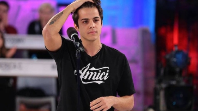 Mike Bird , cantante ad Amici 2017