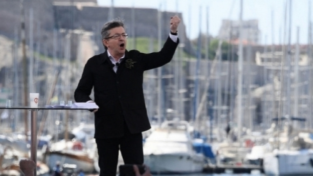 Présidentielle : Jean-Luc Mélenchon se voit au second tour