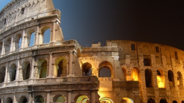 Roma: Colosseo nuovamente sfregiato