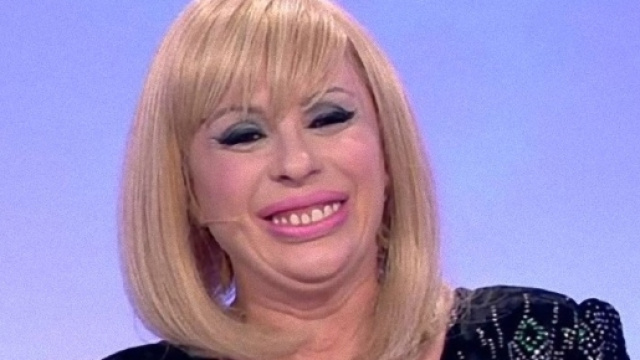 Uomini e Donne: lo scherzo di Tina Cipollari.