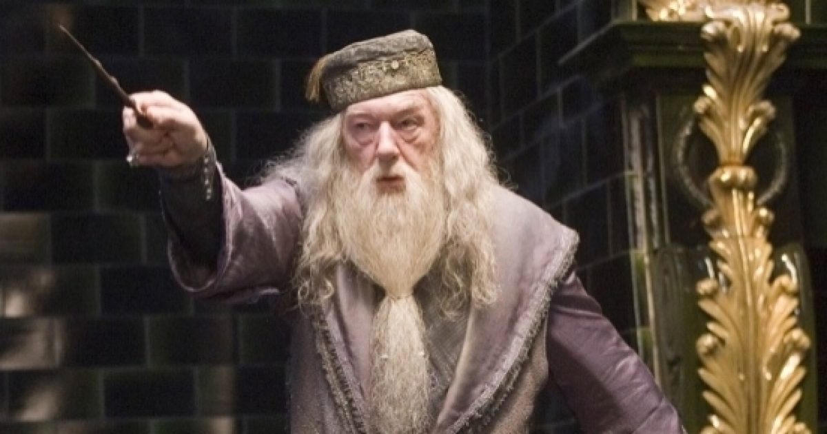 Альбус персиваль вульфрик брайан дамблдор. Альбус дамблдор узник азкабана. Альбус дамблдор узник азкабана. Альбус дамблдор. Дамблдор речь.